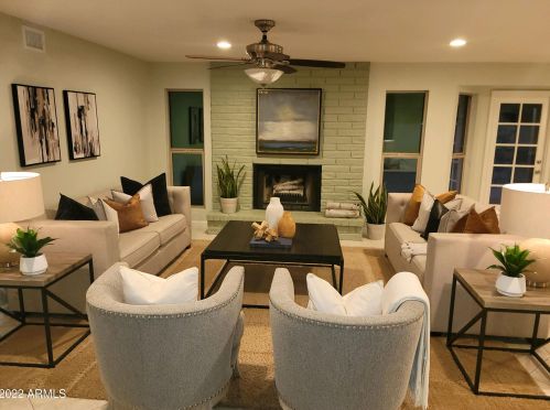 20620 17th Dr, Phoenix, AZ 85027-3505