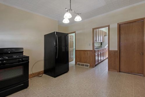 81 Lowell St, Methuen MA 01844-3615 exterior