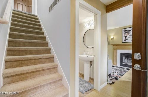 1492 Mdw Loop Rd, Park City UT 84098-5941 exterior