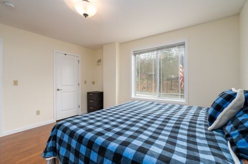 23 Russellville Rd, Montgomery MA 01085-1187 exterior