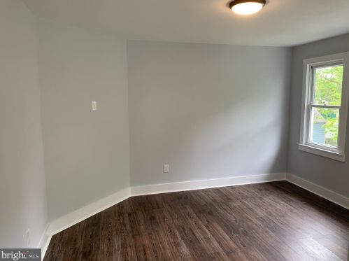 645 Delaware St, West Deptford NJ  08096-1576 exterior