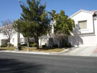 2902 Rockfalls Ln, Henderson NV  89074-5758 exterior