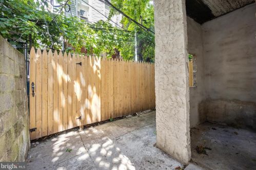 2622 Bancroft St, Philadelphia PA  19132-3933 exterior