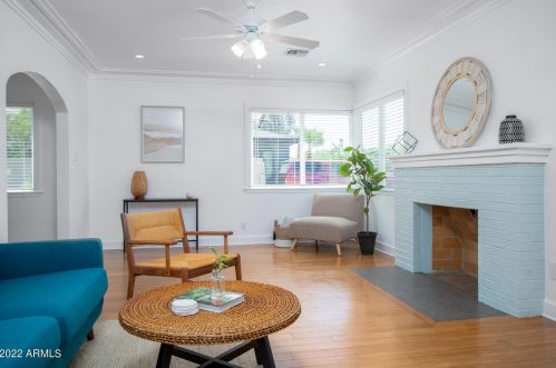 1242 Edgemont Ave, Phoenix AZ 85035-1735 exterior