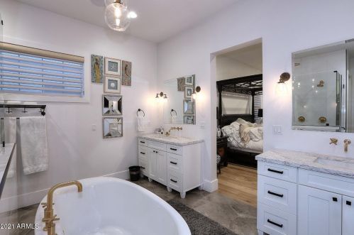 4535 39 St, Phoenix AZ 85008-3018 exterior