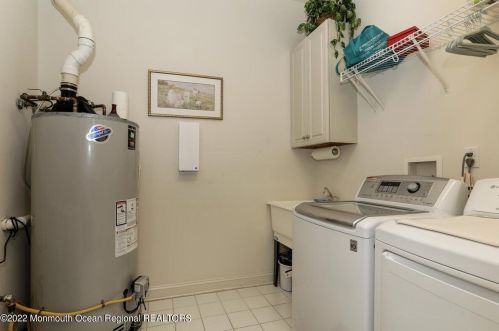 15 Carlisle Dr, Jackson Twp NJ 08527-6304 exterior