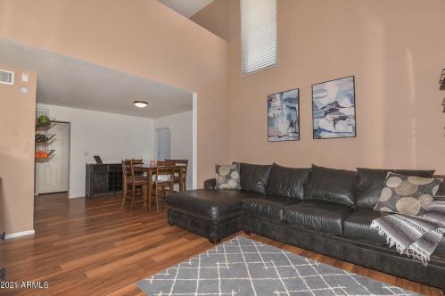 2206 Cambridge Ave, Phoenix AZ 85006-1415 exterior