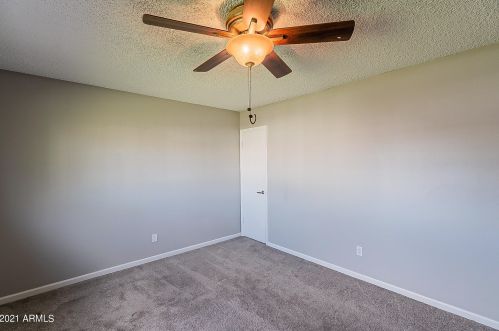 2854 Clarendon Ave, Phoenix AZ 85018-5552 exterior