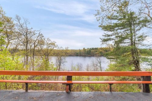 75 Dl St, Methuen MA 01844-7304 exterior