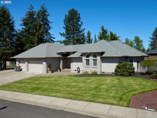 1285 Apperson St, Mcminnville, OR 97128-5697