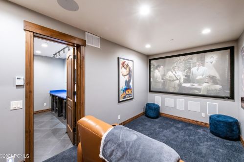 426 Woodside Ave, Park City UT exterior