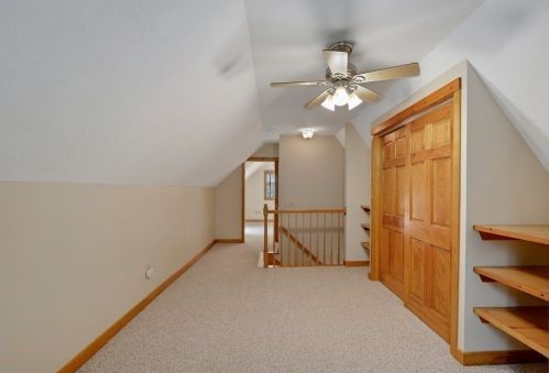 7 Apple Ridge Rd, Sutton MA  01590-2977 exterior