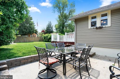 180 Carlisle Rd, Camden NJ 08106-1211 exterior