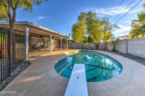 9022 18 Dr, Phoenix AZ 85021-2908 exterior