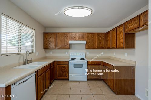 1366 10th St, Casa Grande, AZ 85122-3684