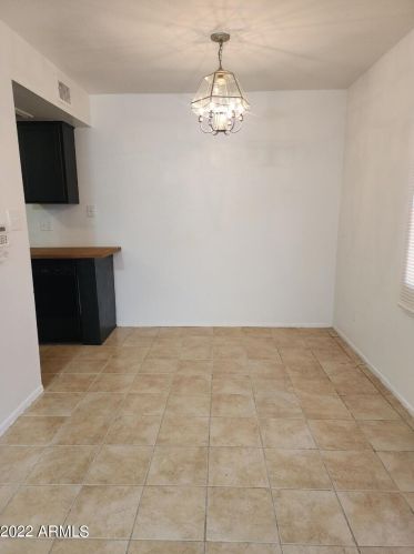 4266 68th Dr, Phoenix AZ  85033-8255 exterior