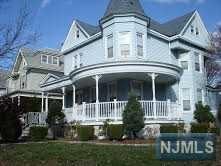 41 Midland Ave, Kearny NJ  07032-4125 exterior