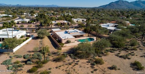 9518 46 St, Phoenix AZ 85028-5201 exterior