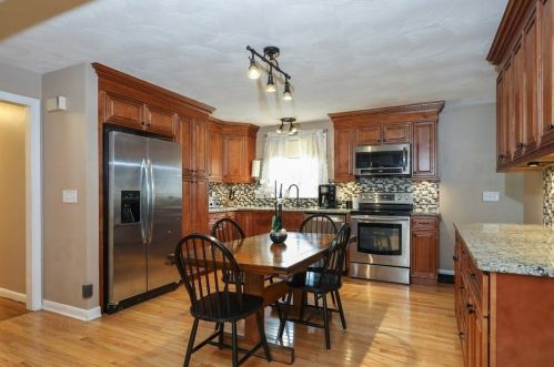 83 Colonial Dr, Taunton MA 02780-3801 exterior