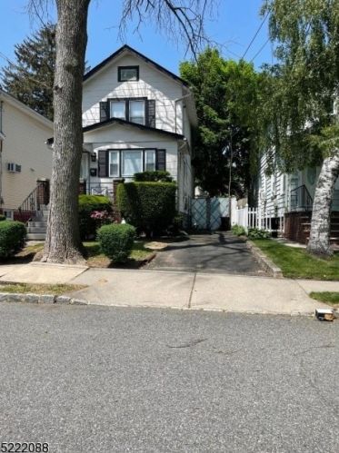 59 Wilber St, Belleville, NJ 07109-1835