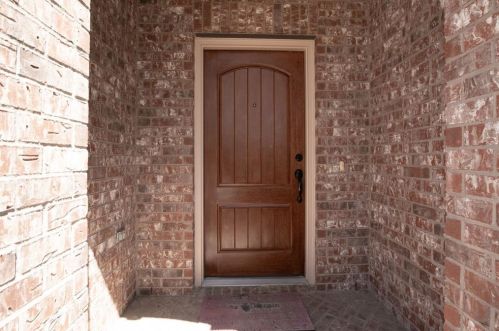 2513 Whispering Pines Dr, Fort Worth TX  76177-2144 exterior