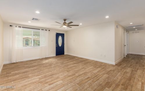 13838 37th Way, Phoenix AZ  85032-5710 exterior