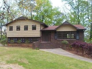 715 Staffordshire Dr, Birmingham, AL 35226-3405