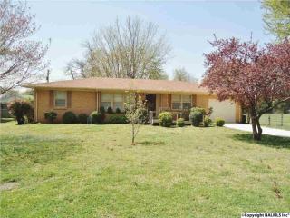 2113 Gladstone Dr, Huntsville AL  35811-2023 exterior