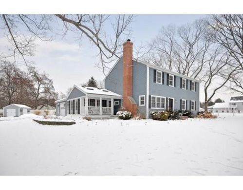 18 Elm St, Acton, MA 01720-2420