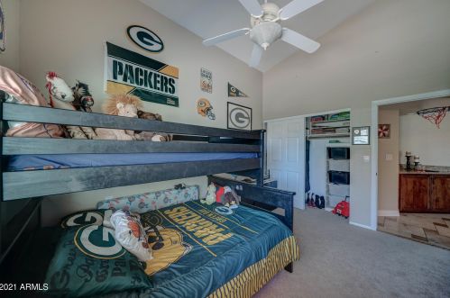 14609 32nd St, Phoenix AZ 85032-2704 exterior