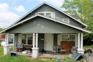 201 Franklin St, Glasgow KY  42141-2823 exterior