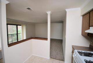 130 Dumbarton Hill Ct, Matawan NJ  07747-1864 exterior