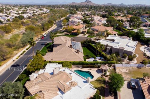 1465 Caribbean Ln, Phoenix AZ 85023-6792 exterior