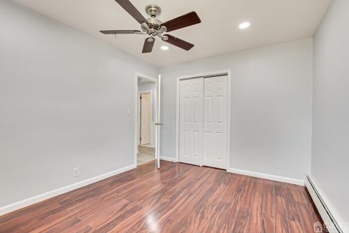 47 Arthur Ave, Carteret NJ  07008-2463 exterior