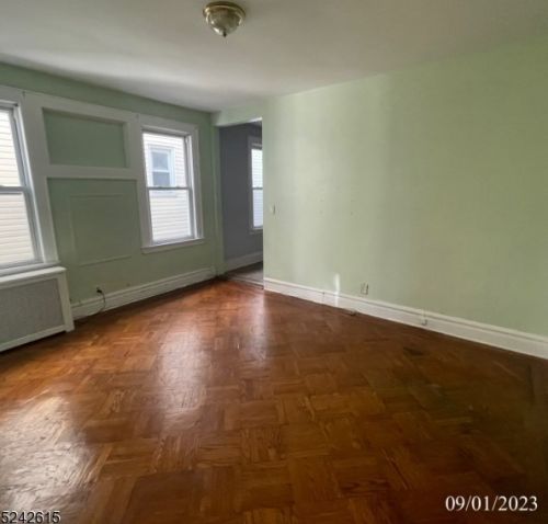 32 Windsor St, Kearny NJ 07032-2069 exterior