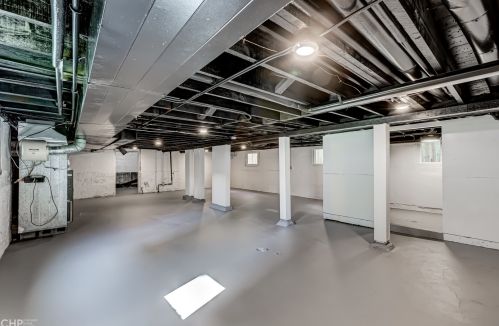 3235 Maple Ave, Forest View IL 60402-1250 exterior