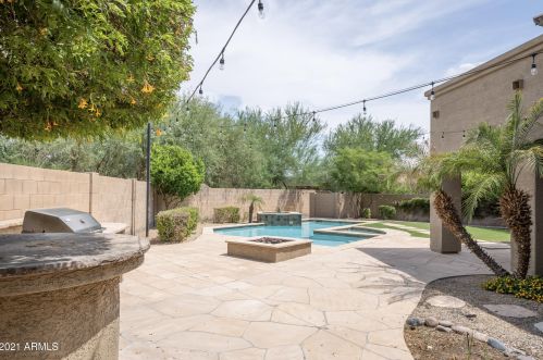 23217 39th Ter, Phoenix AZ  85050-5412 exterior