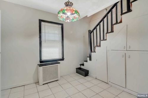 410 Davis Ave, Kearny NJ 07032-3510 exterior