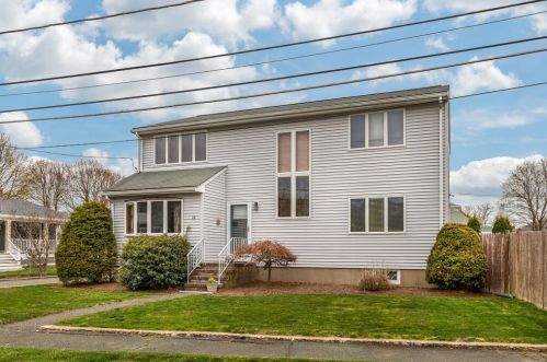 22 Sylvia Rd, Peabody, MA 01960-5212