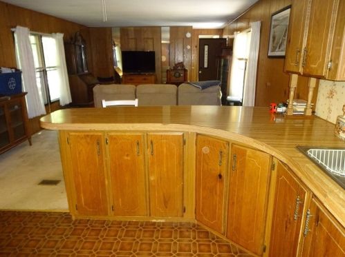 7 Crescent Rd, Winchendon MA  01475-2212 exterior