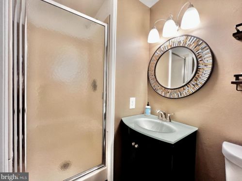 205 Wrexham Ct, West Deptford NJ 08096-4237 exterior