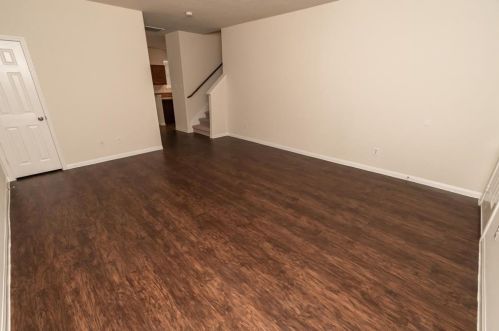 911 Cascadera Ct, Richmond TX  77406-1430 exterior