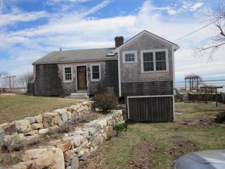 3 Bayview Rd, Ipswich MA  01938-2805 exterior