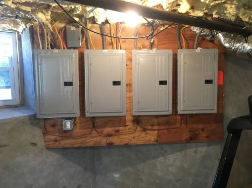 21 Pear St, Fall River MA 02720-5324 exterior