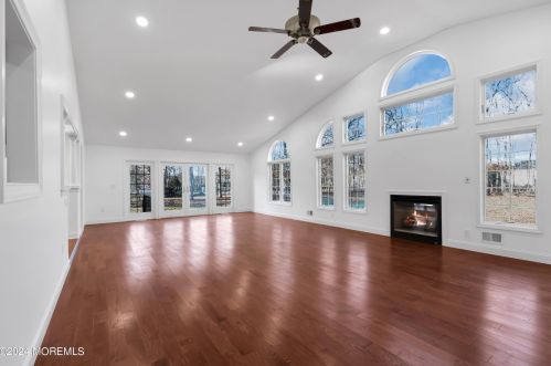 6 Afton Rd, Jackson Twp NJ 08527-3131 exterior