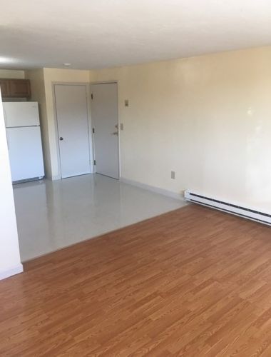 653 Plantation St, Worcester, MA 01605-2000