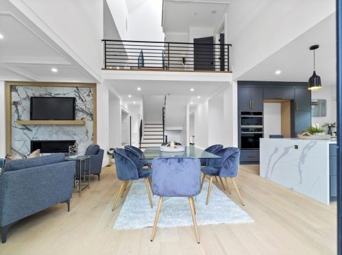 31 Greenwood St, Newton MA 02459-2702 exterior