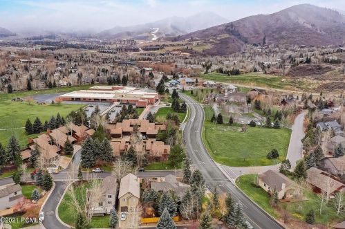 1492 Mdw Loop Rd, Park City UT 84098-5941 exterior