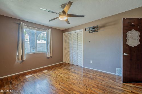 3843 49 Pl, Phoenix AZ 85018-4458 exterior