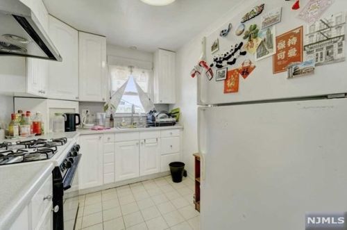 118 Sussex St, East Newark NJ 07029-2122 exterior